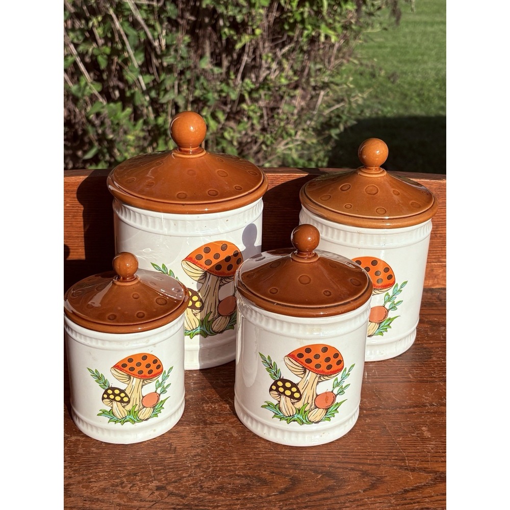 Mint condition1982 Vintage Sears Roebuck & Co. Merry Mushroom canister set